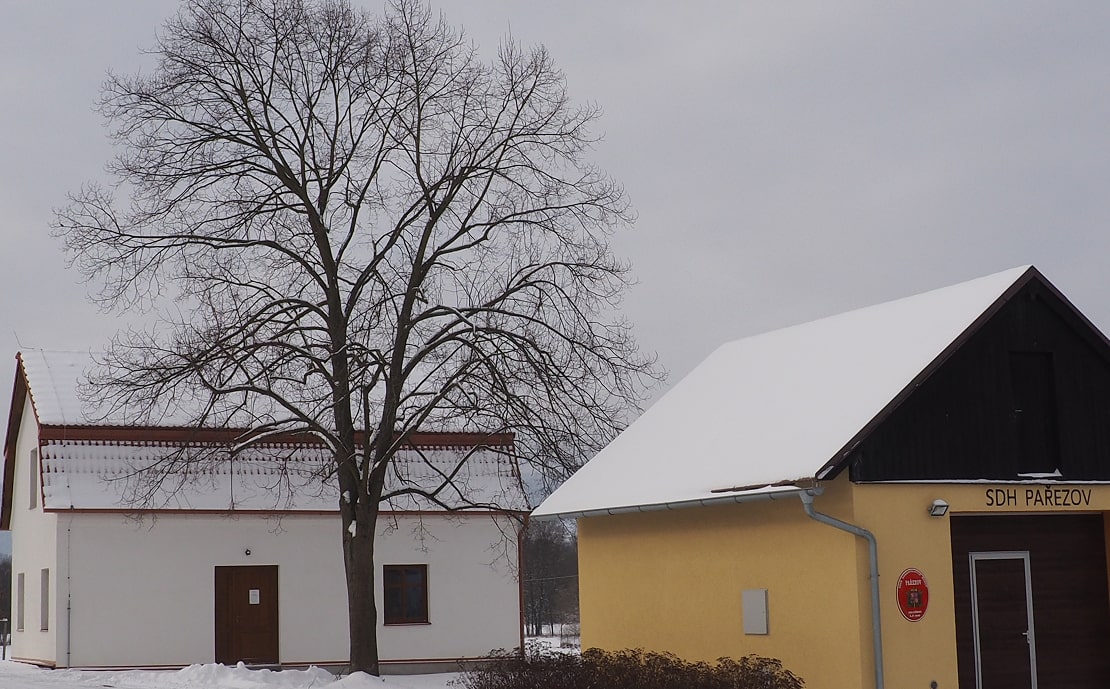 Obec Pařezov